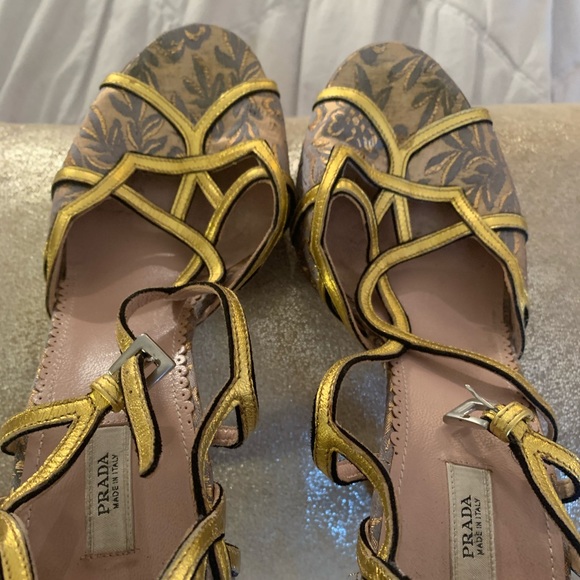 Prada sandals - Picture 2 of 9